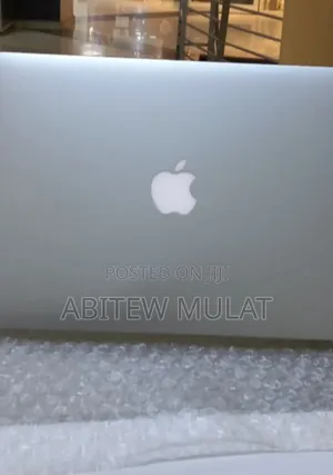 New Laptop Apple MacBook Air 2017 8GB Intel Core i5 SSD 128GB