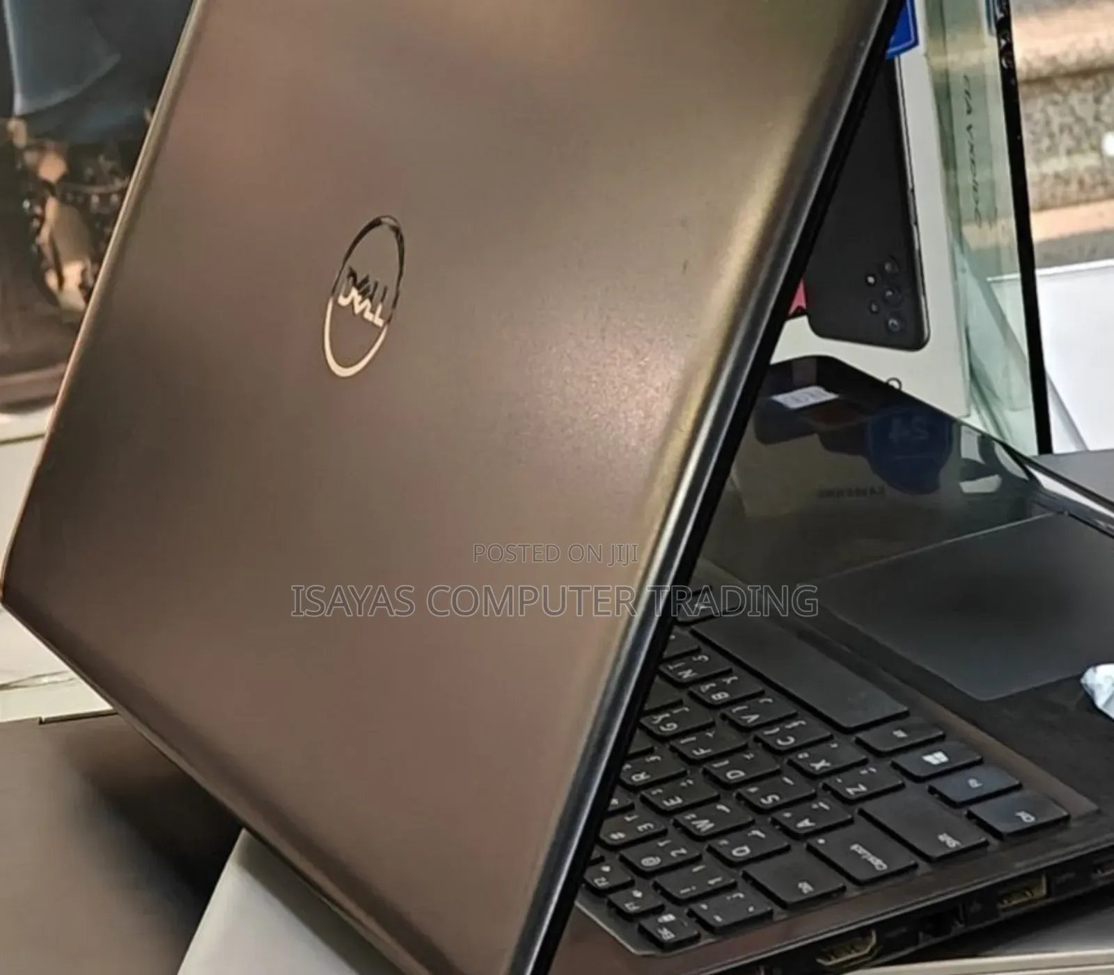 New Laptop Dell Inspiron 15 8GB Intel Core I5 HDD 1T