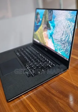 New Laptop Dell XPS 15 16GB Intel Core I7 SSD 512GB