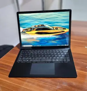New Laptop Microsoft Surface 16GB Intel Core I7 SSD 256GB