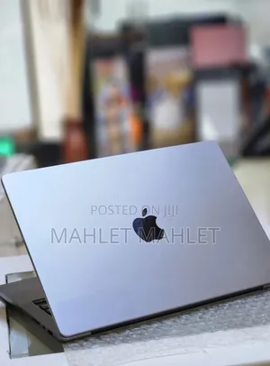 New Laptop Apple MacBook Pro M1 16GB Apple M1 Pro SSD 512GB