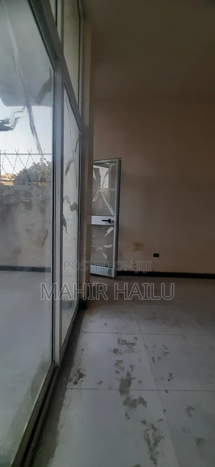 ለቢሮ አገልግሎት ብቻ