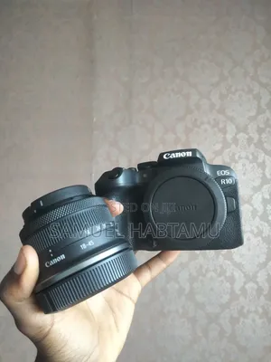Canon R10 Camera
