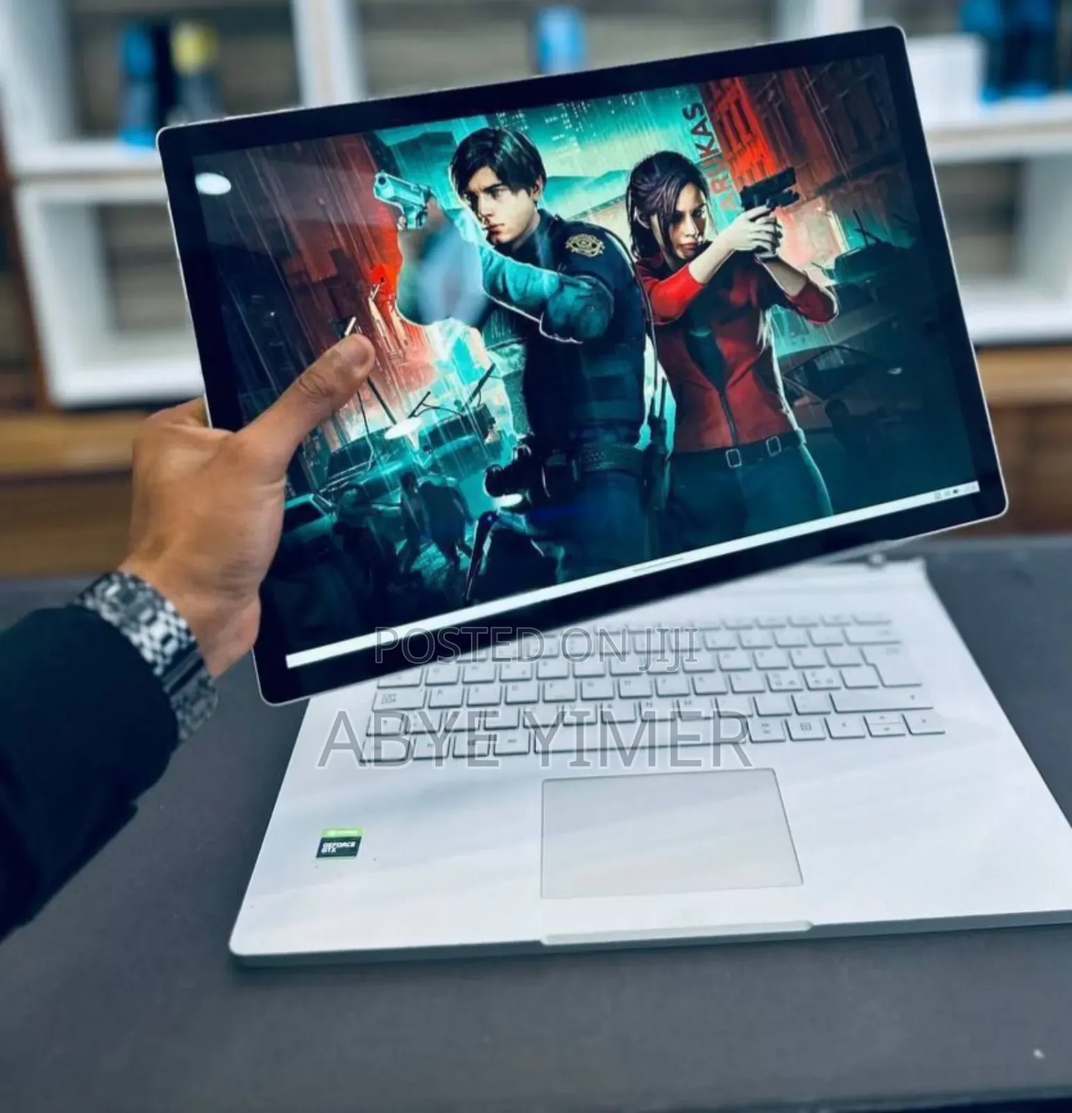 New Laptop Microsoft Surface Book 2 16GB Intel Core I7 SSD 256GB