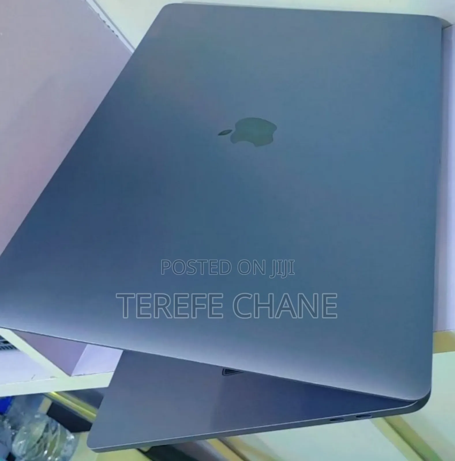 New Laptop Apple MacBook Pro 2017 16GB Intel Core I7 SSD 512GB