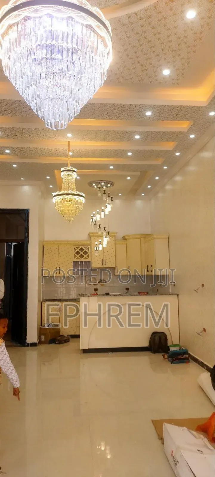 Furnished 5bdrm House in Yeka for sale