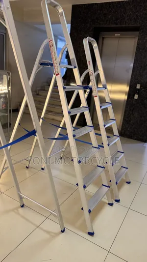 Aluminum Ladder8folding Aluminum Ladder8መሰላል