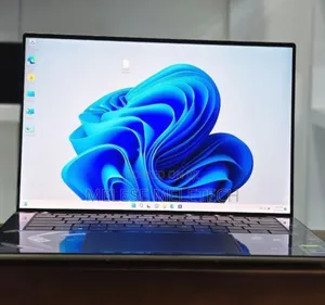 New Laptop Dell XPS 15 32GB Intel Core I9 SSD 1T