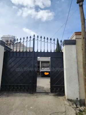 Furnished 5bdrm Villa in Legetafo Area, Oromia-Finfinne for sale