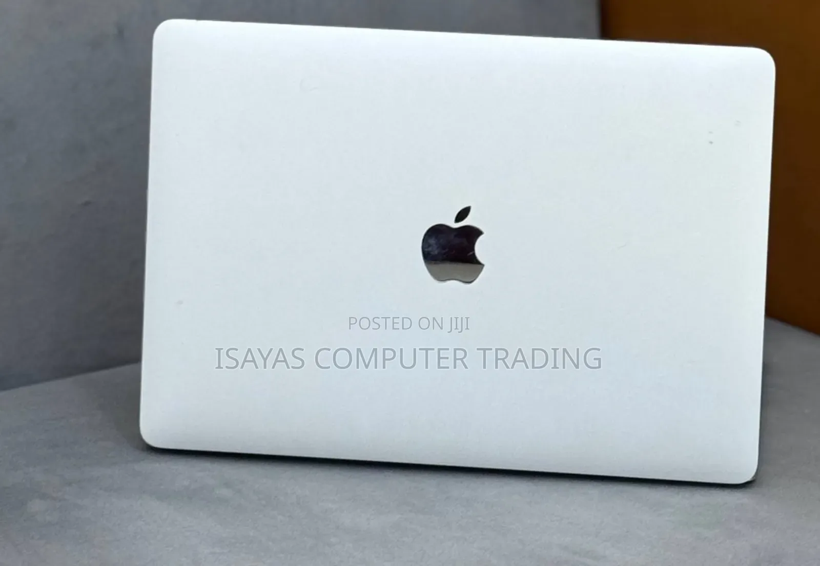 New Laptop Apple MacBook Air 8GB Intel Core I5 SSD 128GB