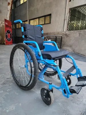 Foldable Strong Met Wheelchair輕輕wheelchair考量wheelchair元首wheelchair