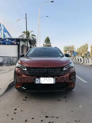 Peugeot 5008 2022 Burgundy