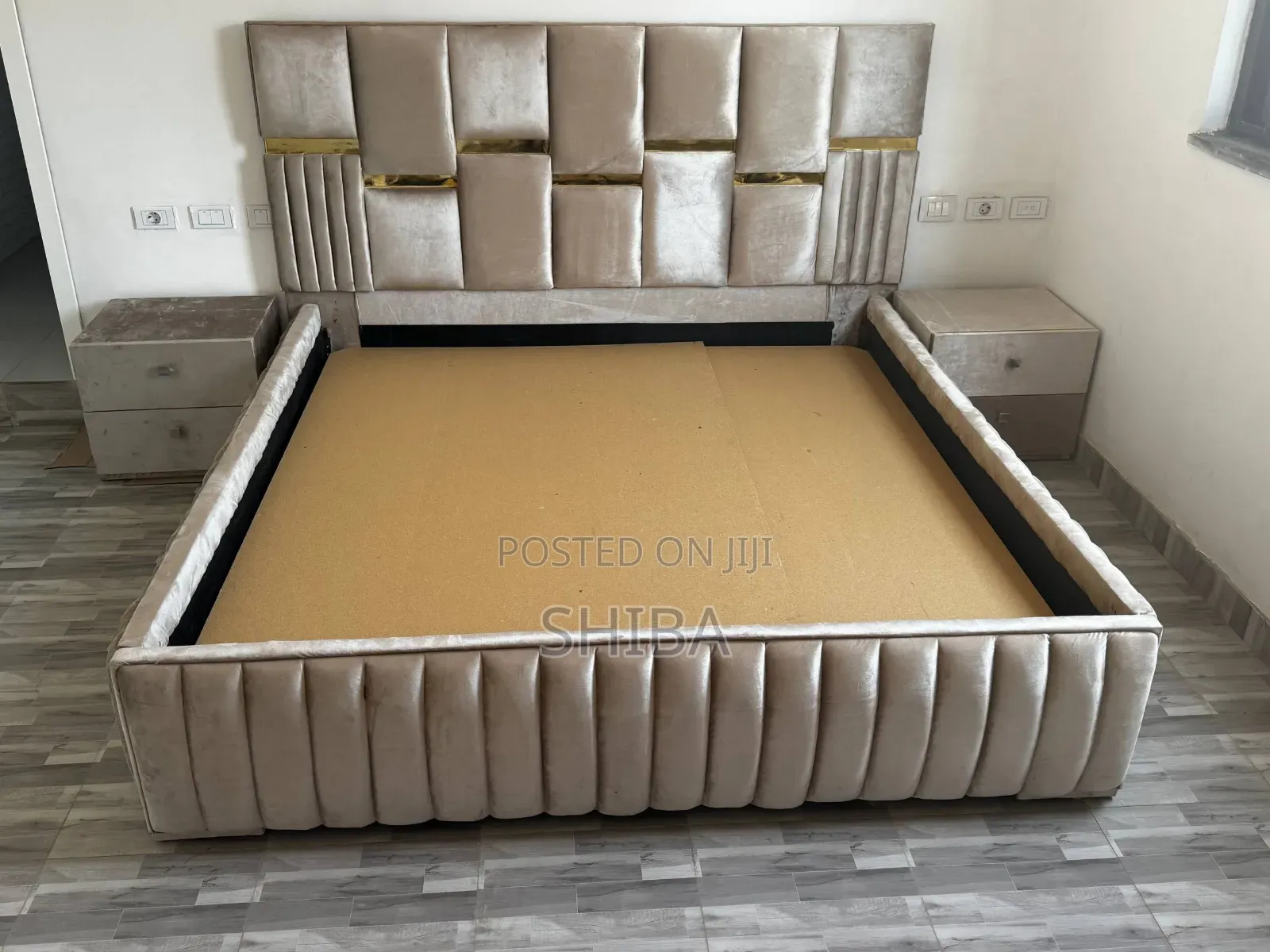 Lexiories Beds 