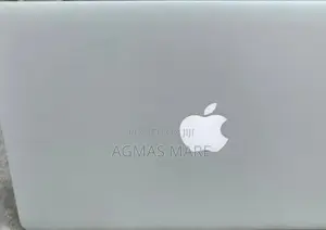 New Laptop Apple MacBook Pro 2015 8GB Intel Core i5 SSD 128GB