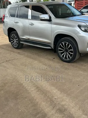 Toyota Land Cruiser Prado 2013 Silver