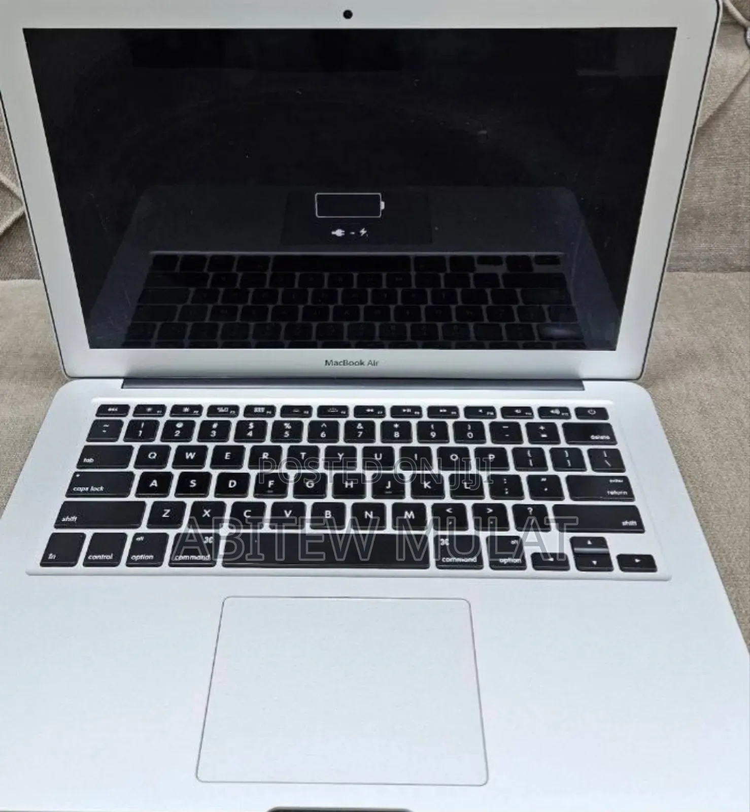 New Laptop Apple MacBook Air 2015 8GB Intel Core I5 SSD 128GB