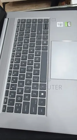 New Laptop HP Zbook Studio G7 16GB Intel Core I7 SSD 1T