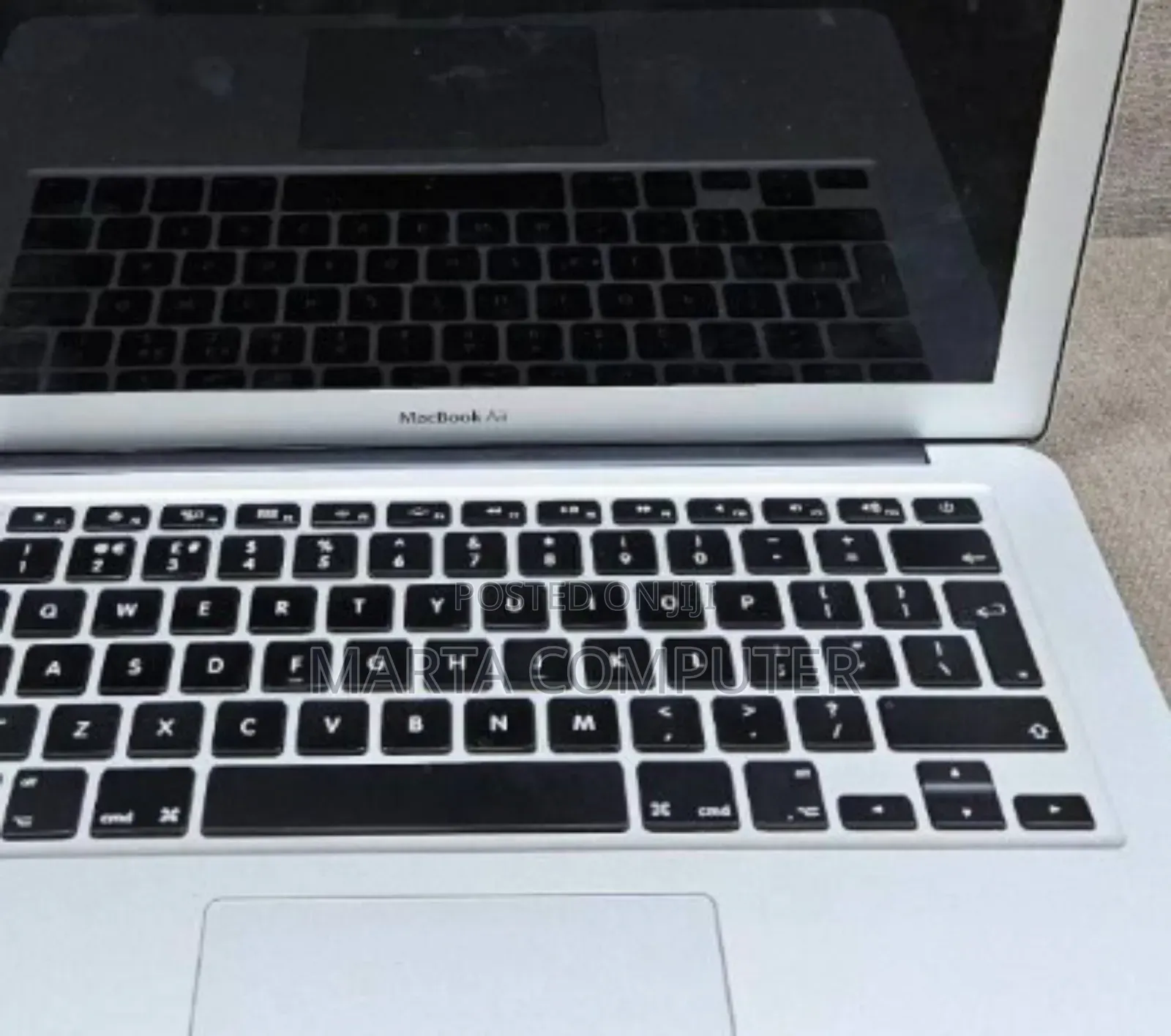 New Laptop Apple MacBook Air 2013 4GB Intel Core I5 SSD 256GB