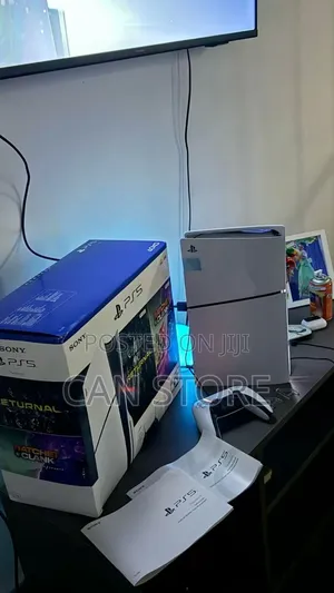Playstation Slim Disk Version Ps5አዳዲስ Ps ምትፈልጉ ደዉሉልኝ