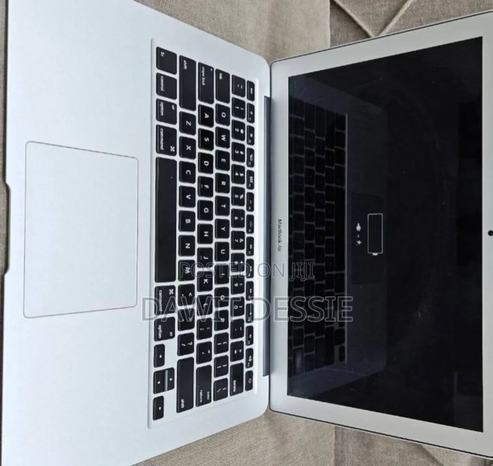New Laptop Apple MacBook Air 2015 8GB Intel Core I5 SSD 128GB