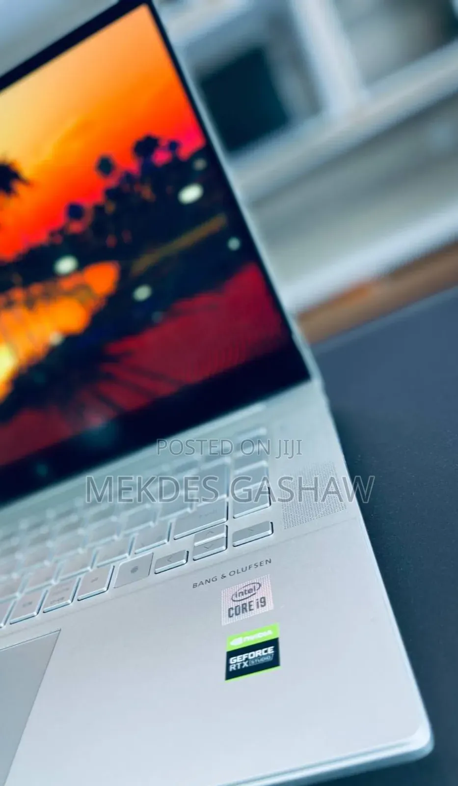 New Laptop HP Envy X360 16GB Intel Core I9 SSD 1T