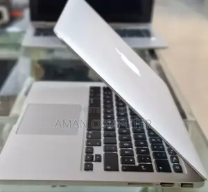 New Laptop Apple MacBook Pro 2014 8GB Intel Core I7 SSD 256GB