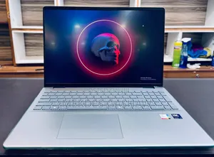 New Laptop Dell Inspiron 15 16GB Intel Core Ultra 7 SSD 1T