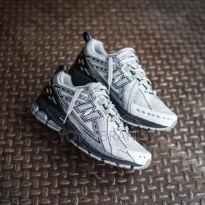 New Arrival New Balance 1906r Grey Fashion Shoes