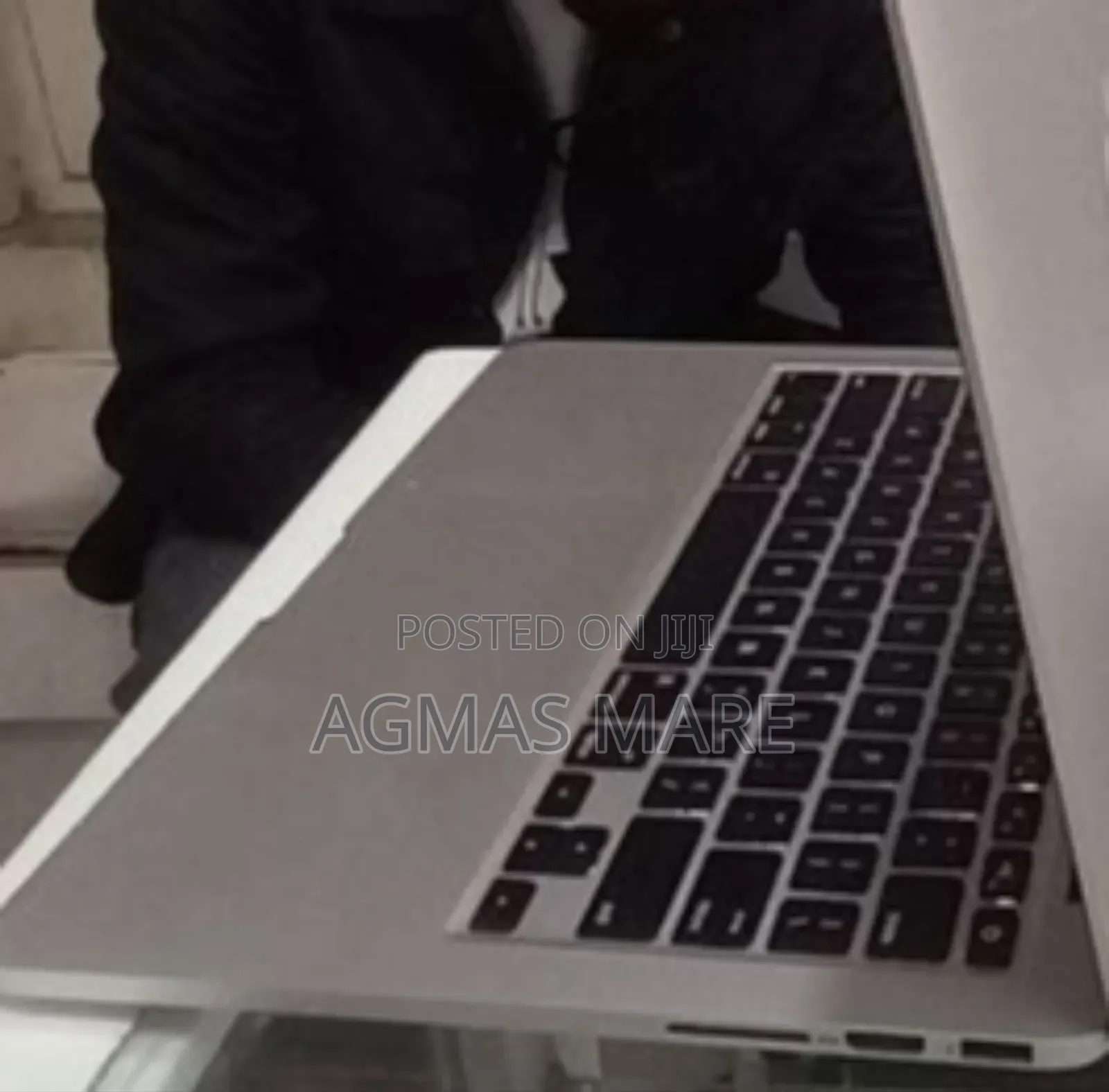 New Laptop Apple MacBook Pro 2013 8GB Intel Core I5 SSD 256GB