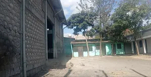 የሚከራይ መጋዘን በቂ ቢሮ የራሱ 315 Kv ትራንስፎርመር ያለው Warehouse for Rent Kaliti