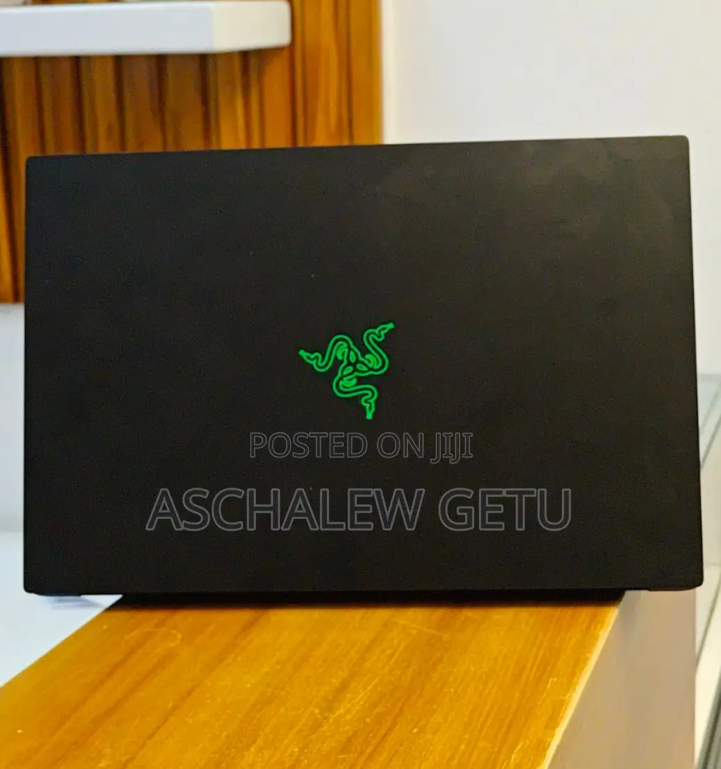 New Laptop Razer Blade 16GB Intel Core I7 SSD 512GB