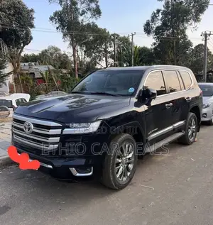 Toyota Land Cruiser 2017 Black