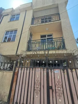 Furnished 5bdrm House in House, Akaky Kaliti for sale
