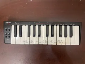 Nektar Se25 Mini Midi Keyboard Controller