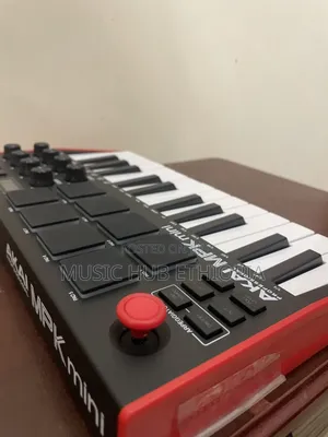 Akai Mpk Mini Studio Keyboard