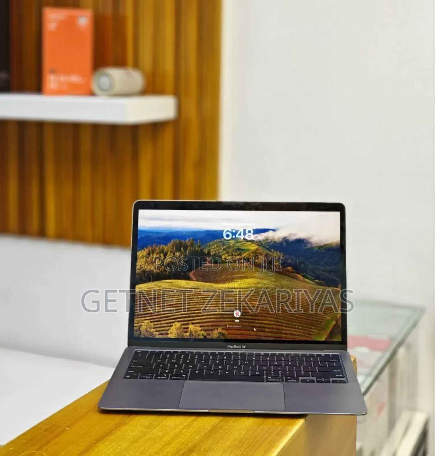 New Laptop Apple MacBook Air 2020 M1 8GB Apple M1 SSD 1T
