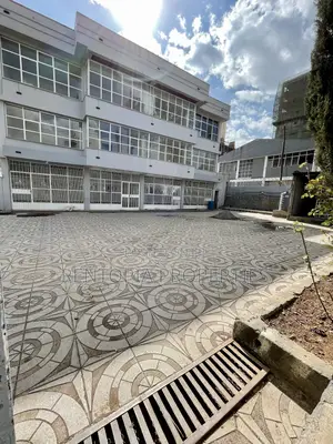 Commercial Building for Rent! ለድርጅት,ለክሊኒክ,ለቢሮ የሚከራይ ቦታ!