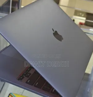 New Laptop Apple MacBook Pro 8GB Apple M2 SSD 256GB