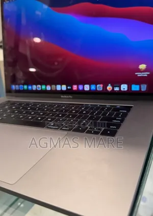New Laptop Apple MacBook Pro 2016 16GB Intel Core i7 SSD 512GB