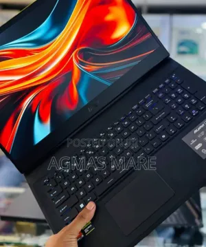 New Laptop MSI 16GB AMD Ryzen 9 SSD 1T