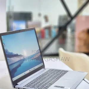 New Laptop Lenovo Ideapad 3 8GB AMD Ryzen 5 SSD 512GB
