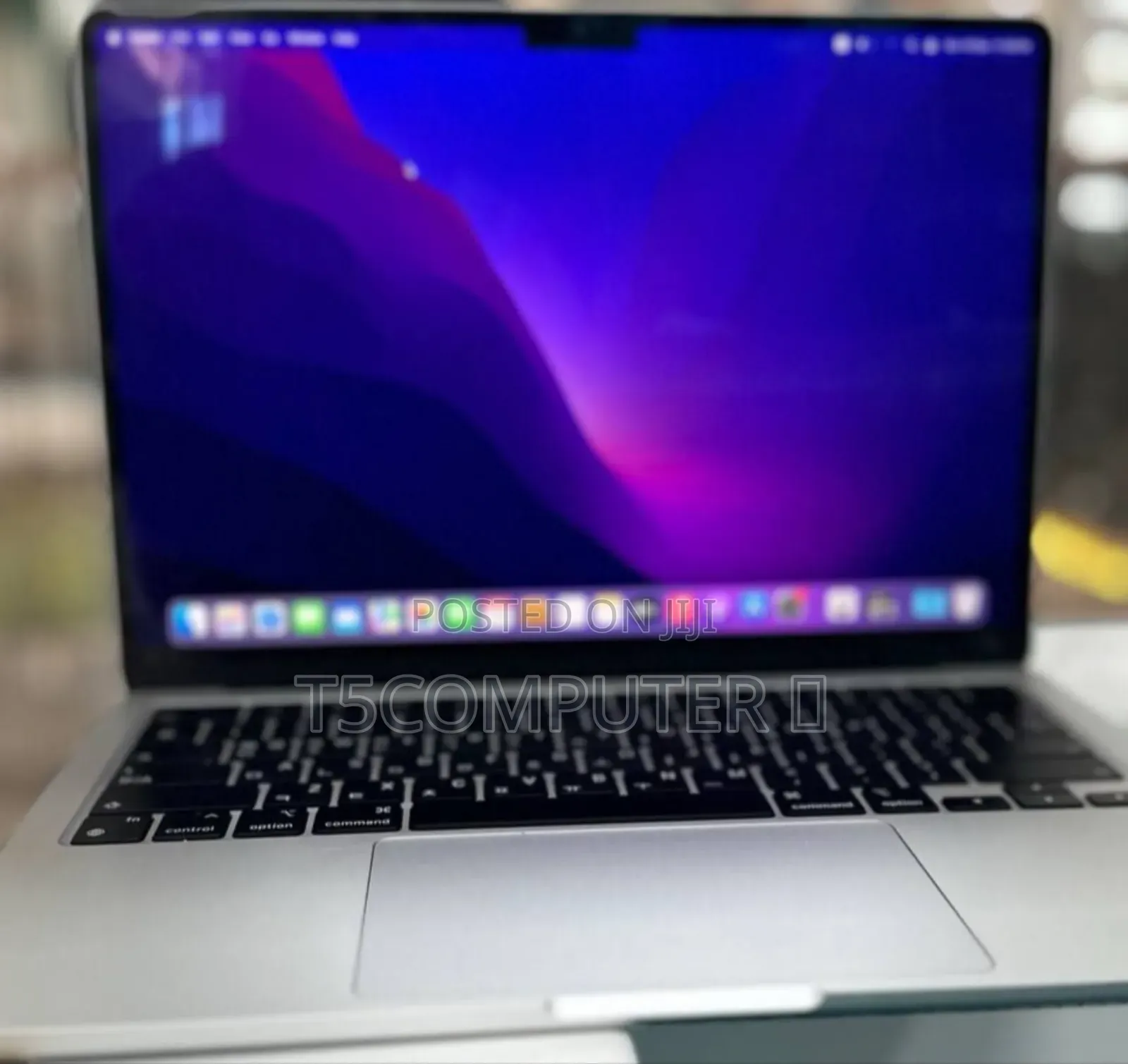 New Laptop Apple MacBook Air 2022 M2 8GB Apple M2 SSD 256GB