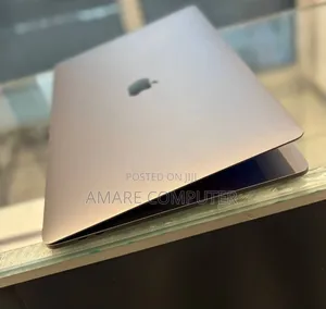 New Laptop Apple MacBook Pro 2016 16GB Intel Core i7 SSD 256GB