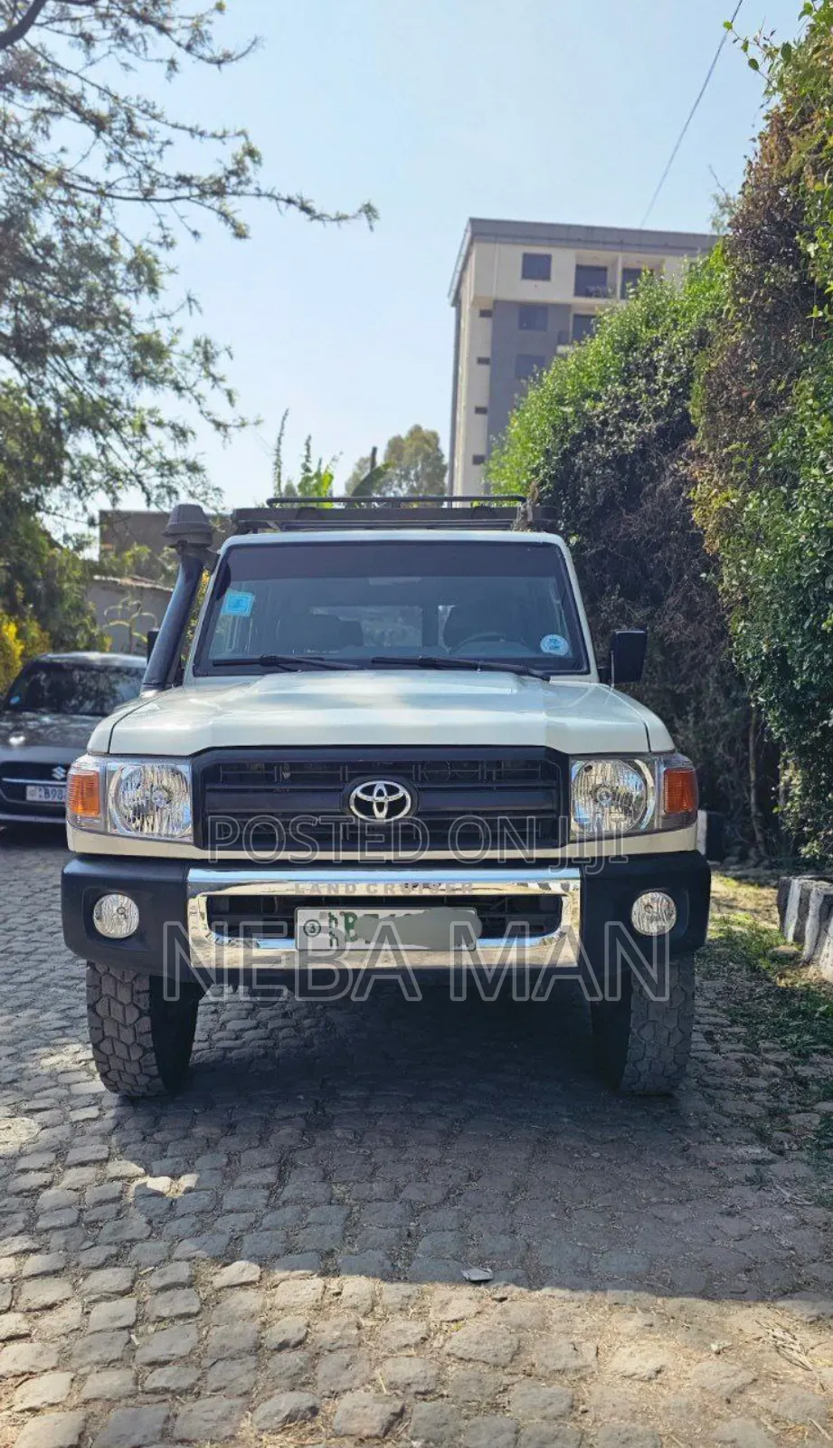 Toyota Land Cruiser 2014 White