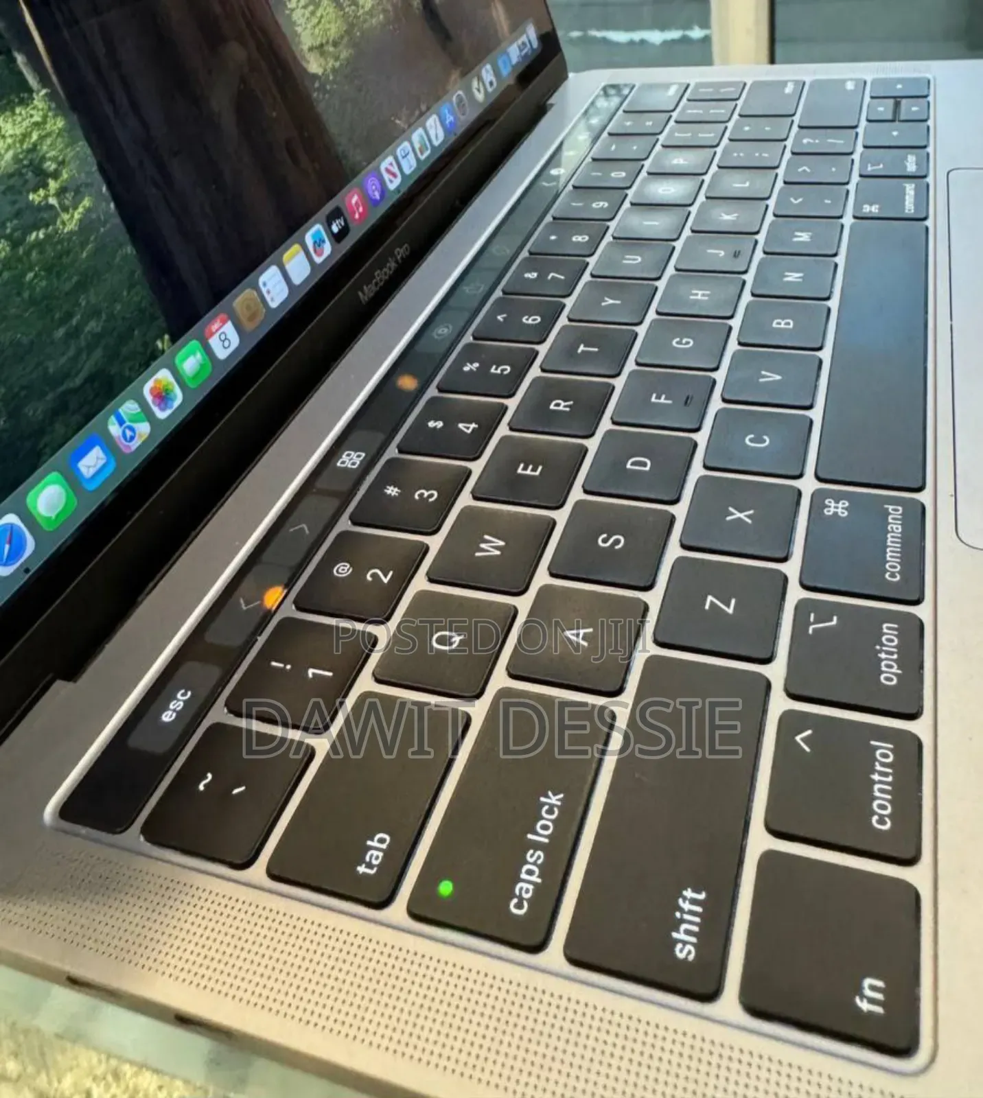 New Laptop Apple MacBook Pro 2019 8GB Intel Core I5 SSD 512GB