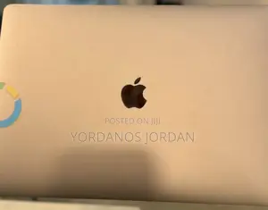 New Laptop Apple MacBook Pro 2016 16GB Intel Core i7 SSD 256GB