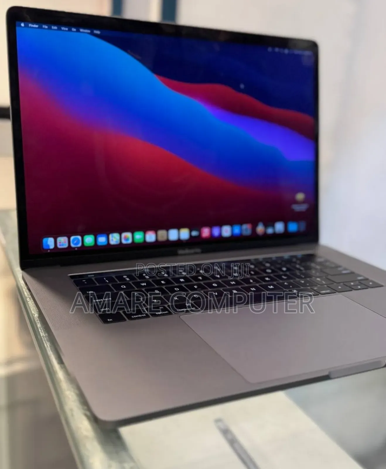 New Laptop Apple MacBook Pro 2016 16GB Intel Core i7 SSD 256GB