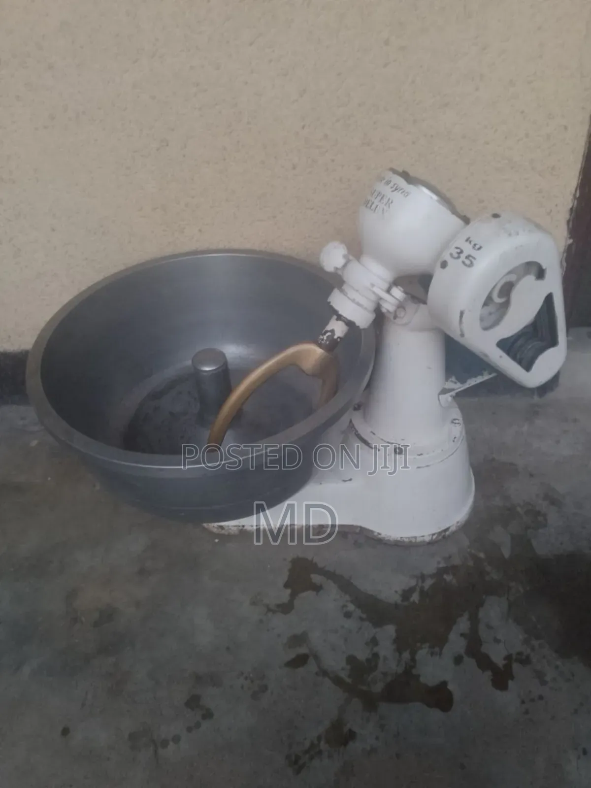 Industrial Dough Mixer –Super Deluxe 35kg (Made in Syria)