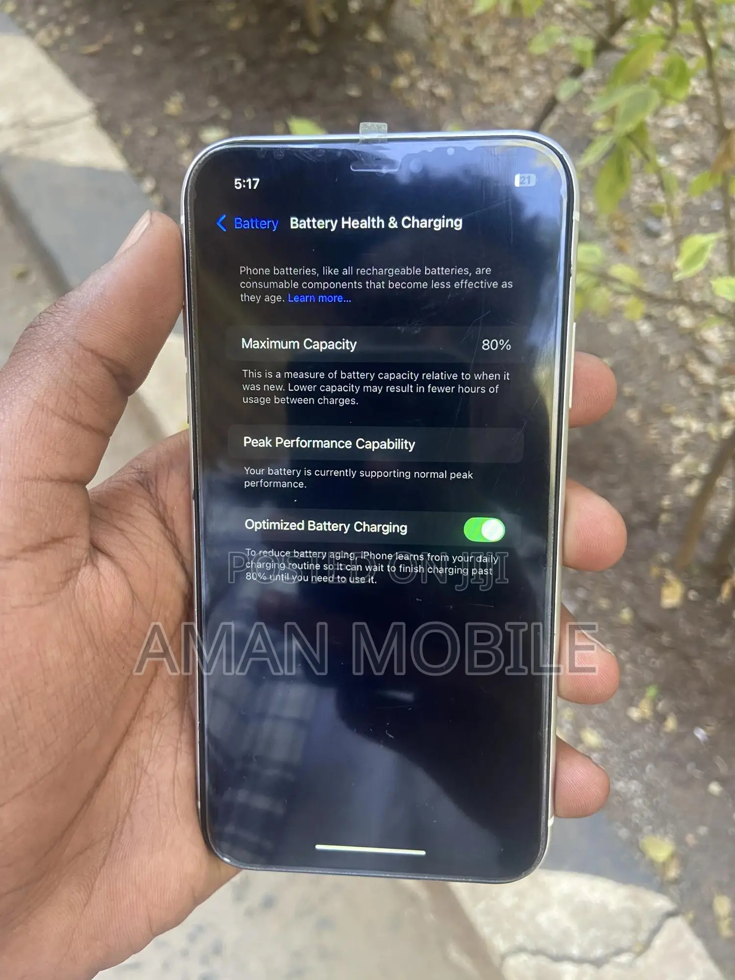 Apple iPhone XR 64 GB White