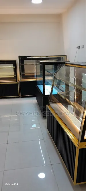 Cake Display